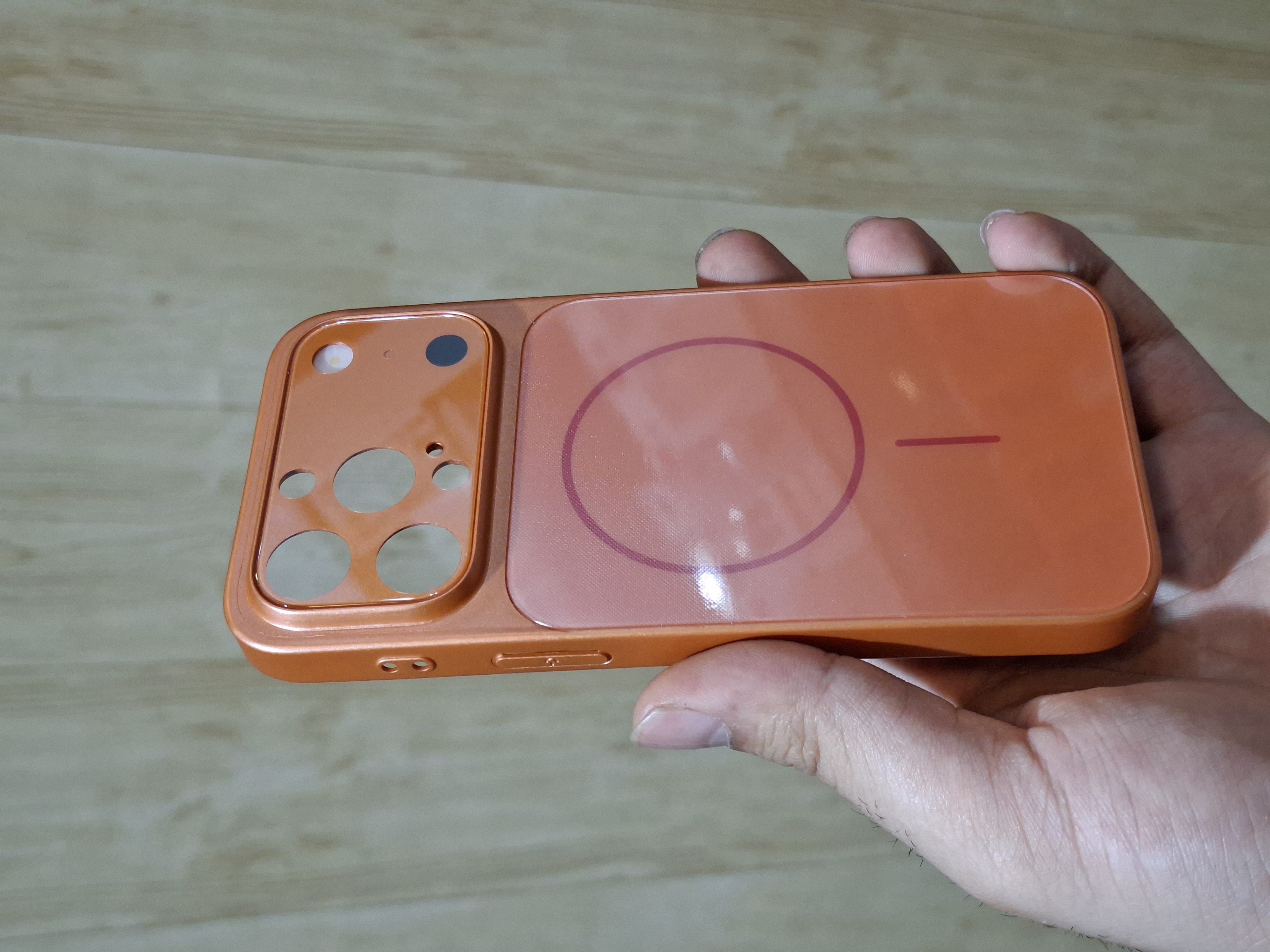 کاور تبدیل IPhone 13 Pro Max به IPhone 17 Pro تبدیل آیفون ۱۳ پرو مکس به سری ۱۷