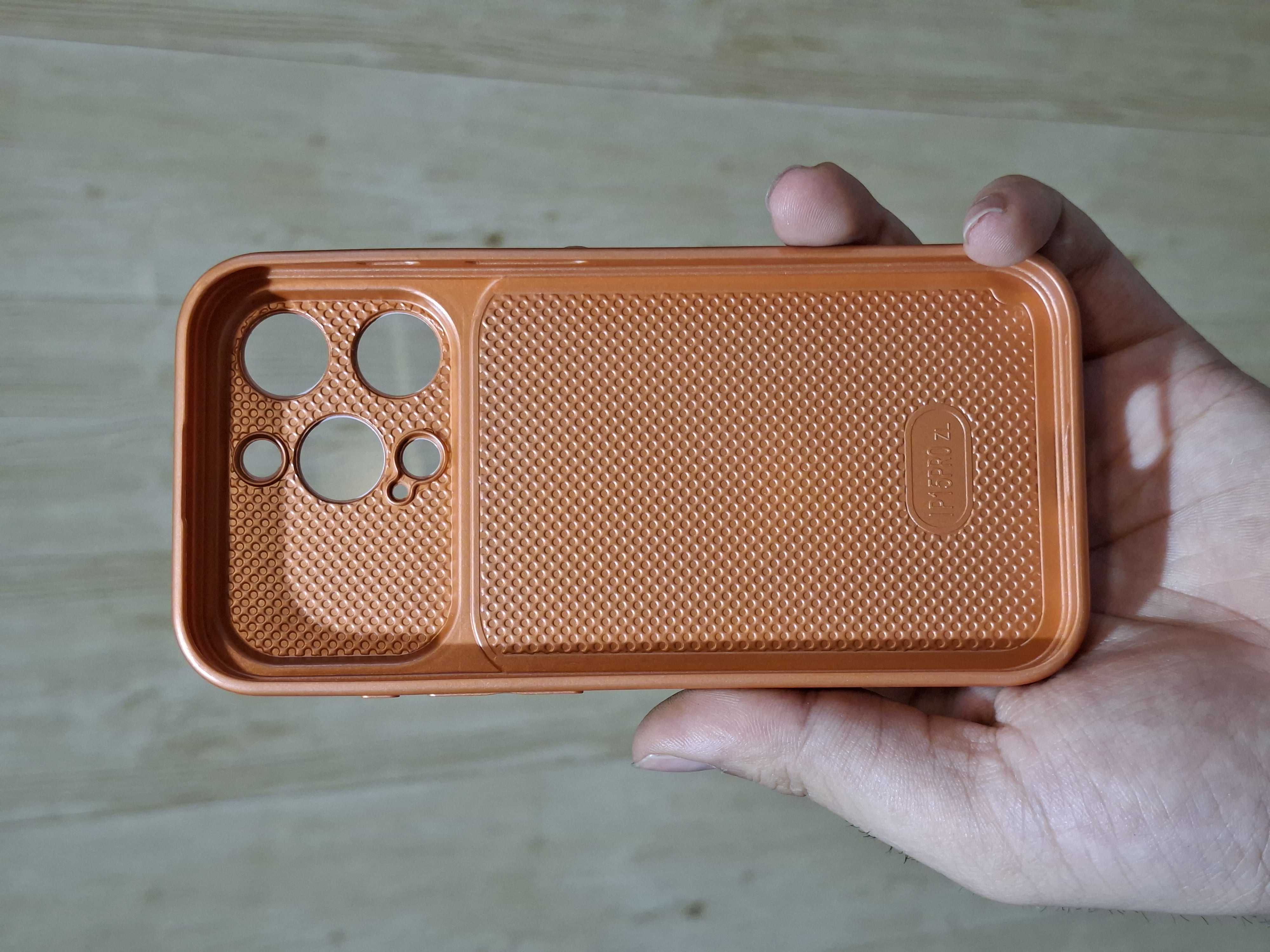 کاور تبدیل IPhone 13 Pro Max به IPhone 17 Pro تبدیل آیفون ۱۳ پرو مکس به سری ۱۷
